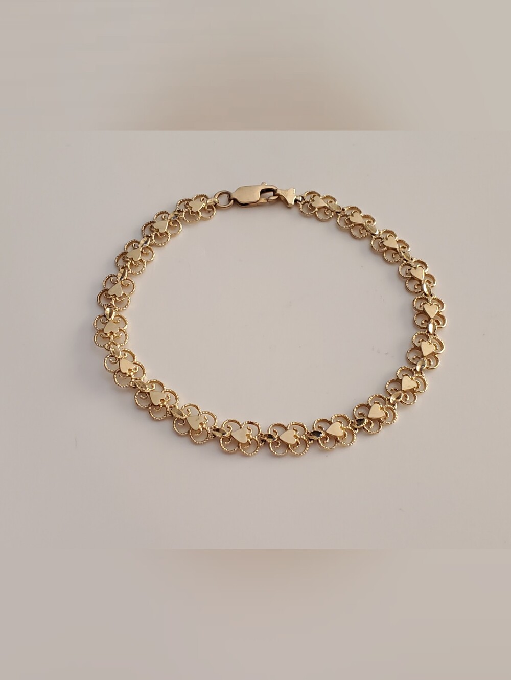 Vtg. 10k Yellow Gold Clover Heart Bracelet